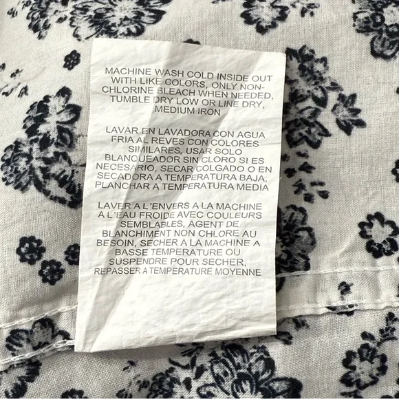 Lee Women's Frontier Oversized Fit Long Sleeve Front Button Shirt, Smoke Gray, S - Picture 3 of 7